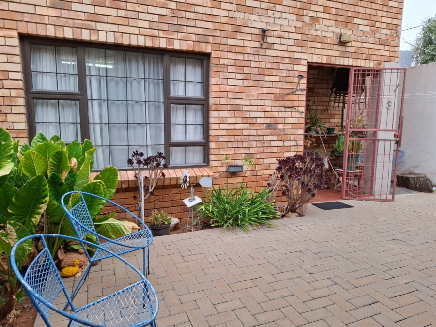 2 Bedroom Property for Sale in Navalsig Free State